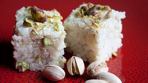 pistachio rice cake