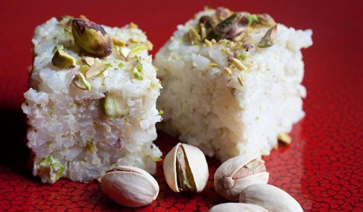 pistachio rice cake